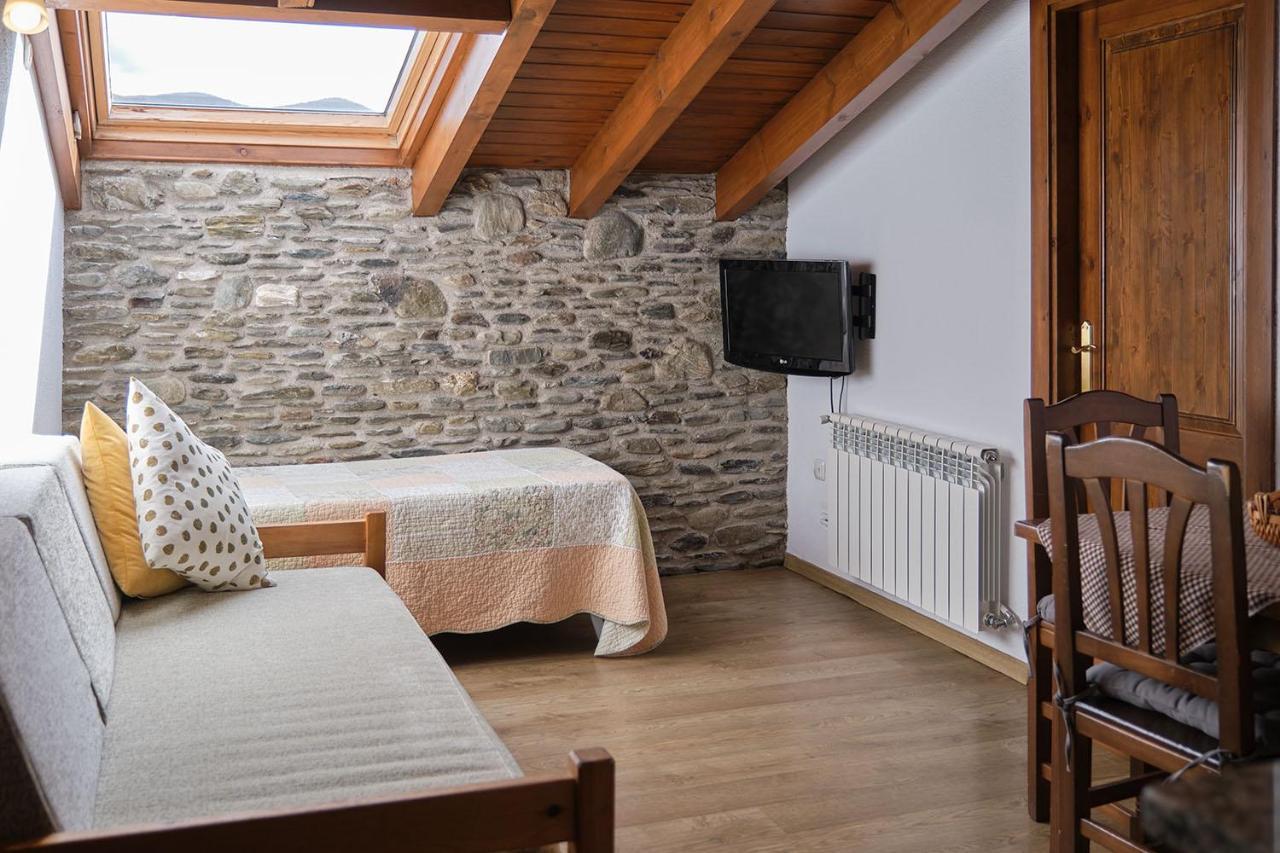 Cal Marrufes Pension Puigcerdà Buitenkant foto
